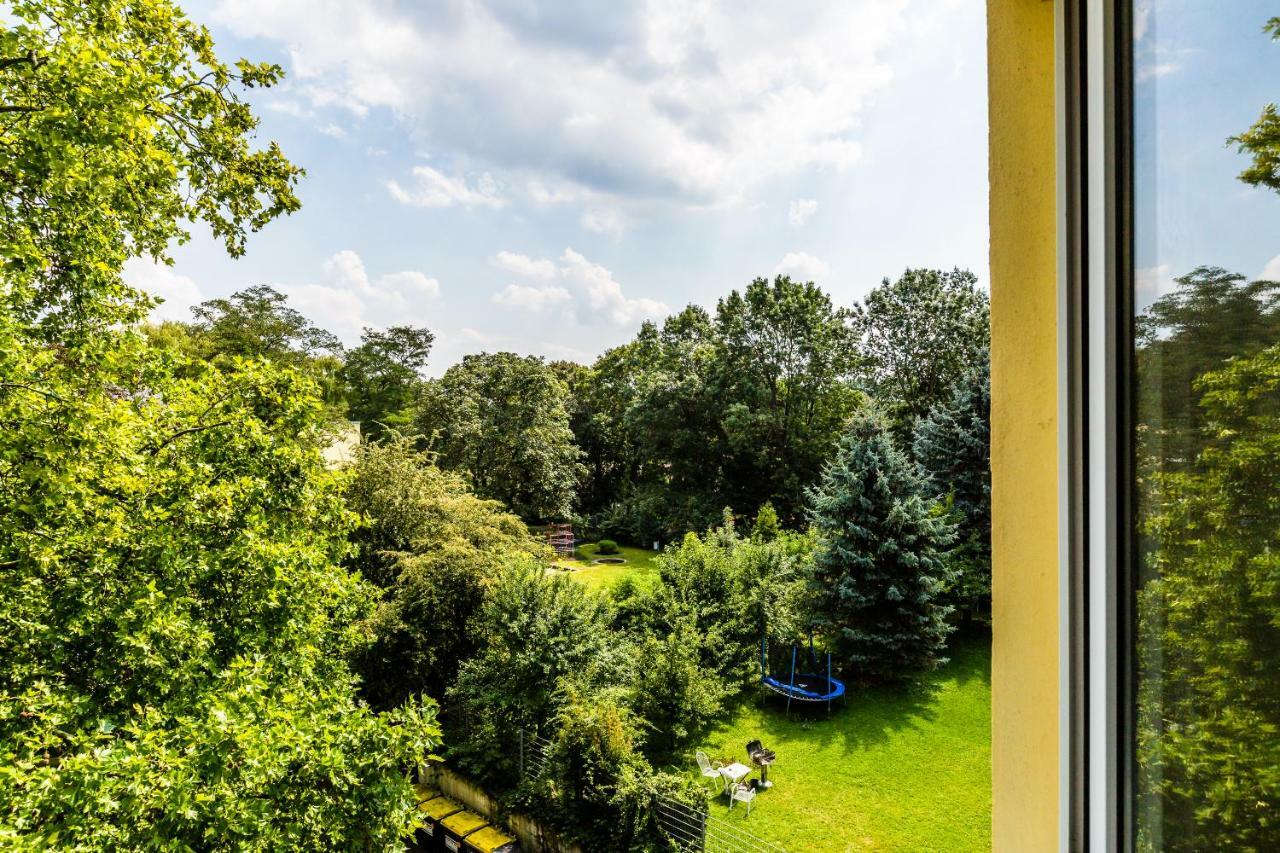 Apartments Koeln Екстер'єр фото